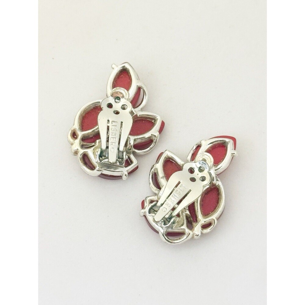 Vintage Lisner Cherry Red Thermoset clip on earrings - Picture 3 of 4